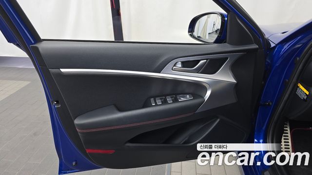Genesis G70 2019 — photo 14