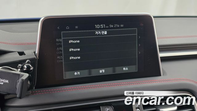 Genesis G70 2019 — photo 33