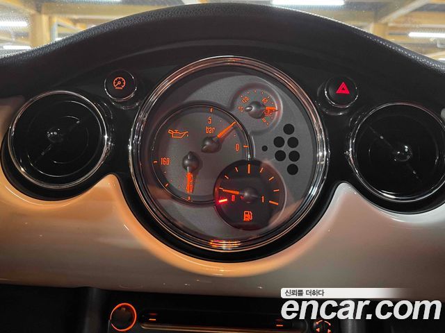 Mini Cooper Convertible 2008 — photo 10