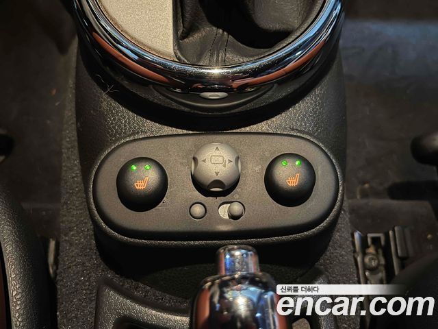 Mini Cooper Convertible 2008 — photo 11