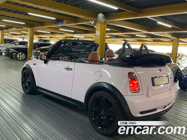 Mini Cooper Convertible 2008 — photo 19