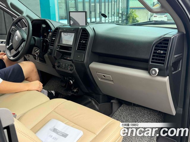 Ford F150 2015 — photo 15