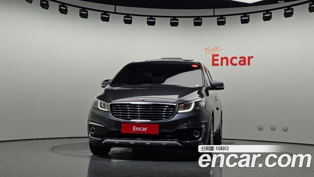 Kia Canival 2017 — photo 3
