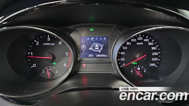 Kia Canival 2017 — photo 11
