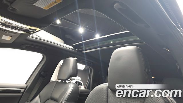 Porsche Cayenne 2013 — photo 18