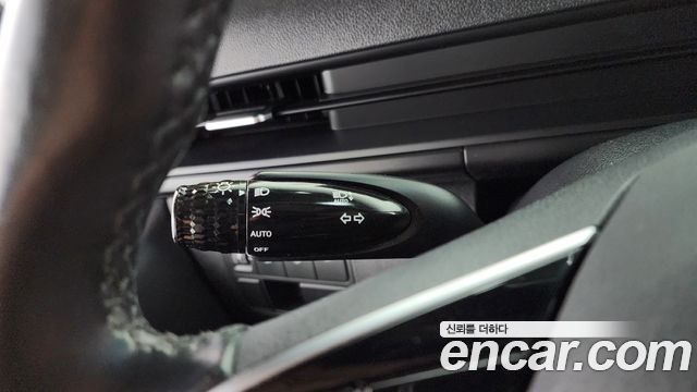 Hyundai Staria 2022 — photo 22