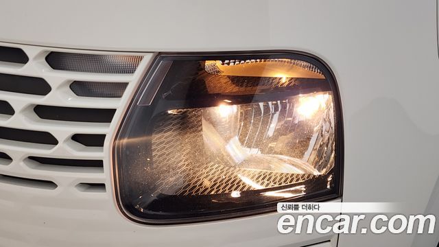 Hyundai Staria 2022 — photo 8