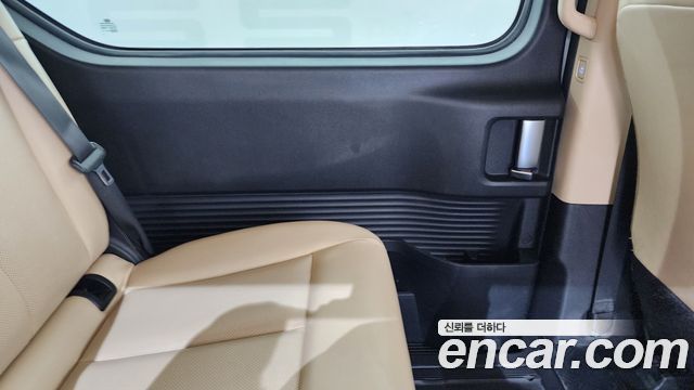 Hyundai Staria 2022 — photo 15