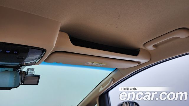 Hyundai Staria 2022 — photo 28