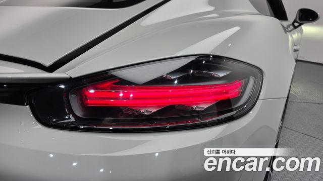 Porsche 718 2021 — photo 9