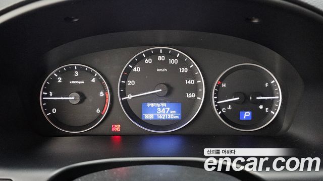 Hyundai Starex 2020 — photo 11