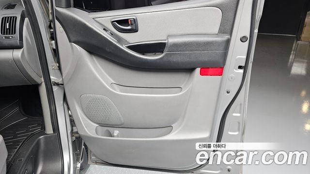 Hyundai Starex 2020 — photo 15