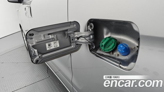 Hyundai Starex 2020 — photo 31