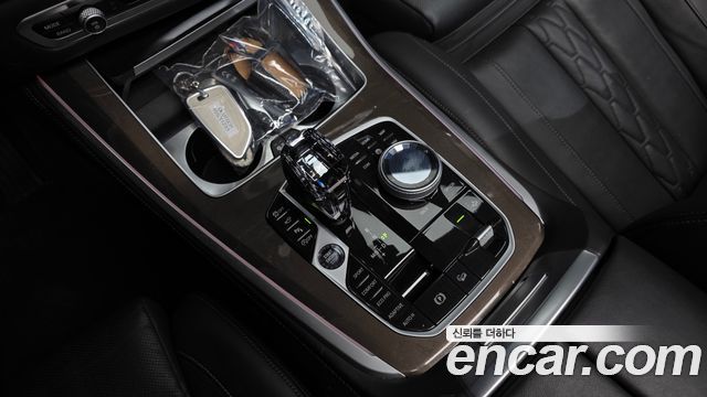 BMW X5 2023 — photo 12