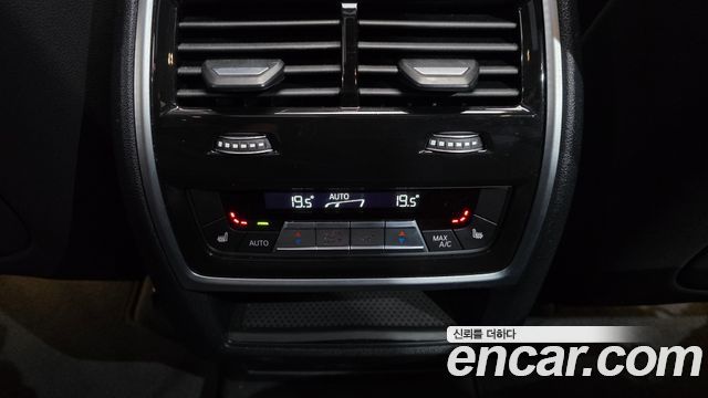 BMW X5 2023 — photo 24