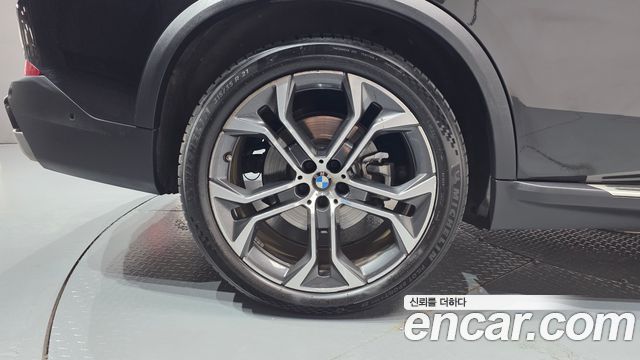 BMW X5 2023 — photo 7
