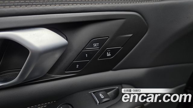 BMW X5 2023 — photo 28