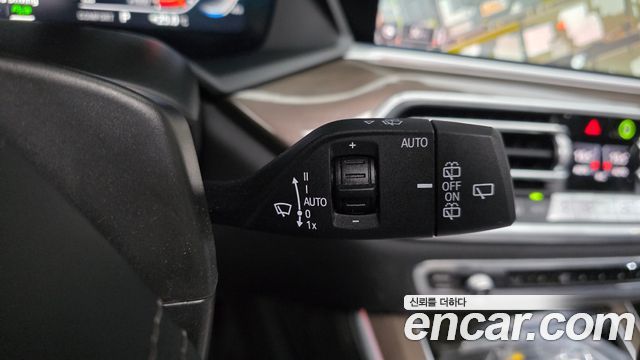 BMW X5 2023 — photo 32