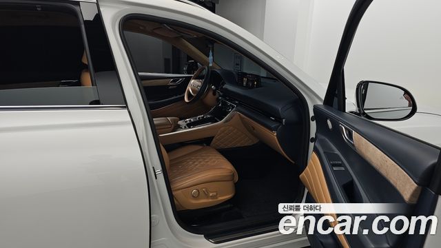 Genesis GV80 2023 — photo 11