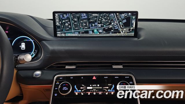 Genesis GV80 2023 — photo 14