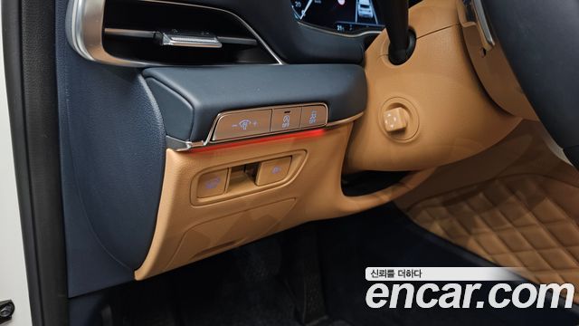 Genesis GV80 2023 — photo 18