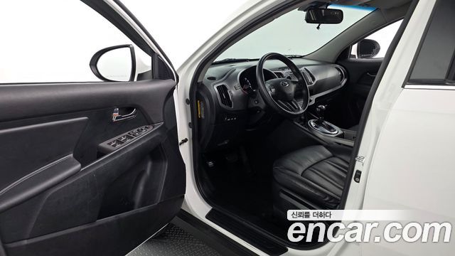 Kia Sportage 2016 — photo 10