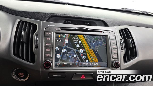 Kia Sportage 2016 — photo 14