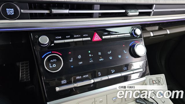 Hyundai Santafe 2024 — photo 33