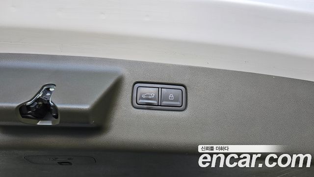 Hyundai Santafe 2024 — photo 34