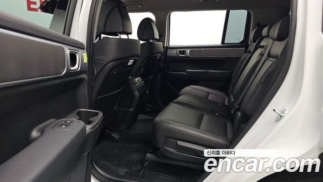 Hyundai Santafe 2025 — photo 12