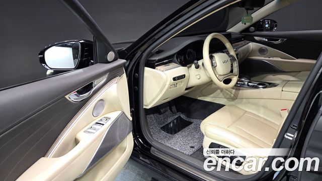 Kia K9 2022 — photo 13