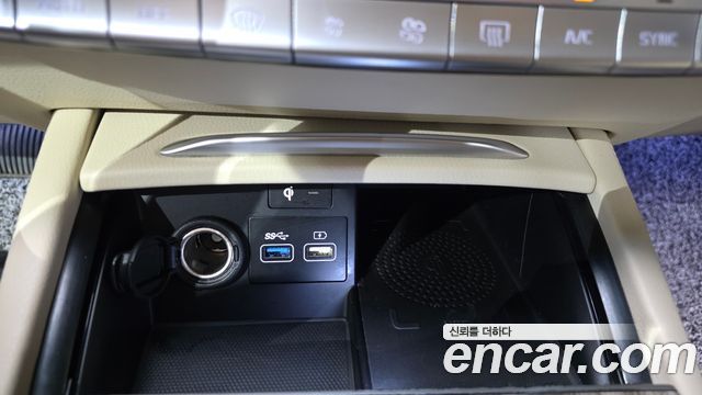 Kia K9 2022 — photo 19