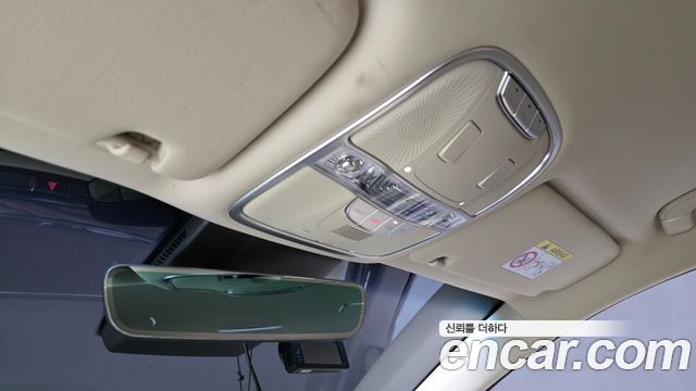 Kia K9 2022 — photo 25