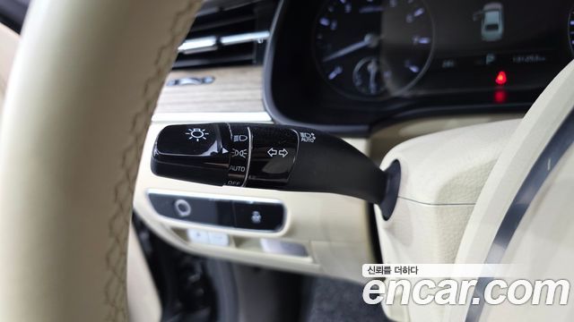 Kia K9 2022 — photo 27