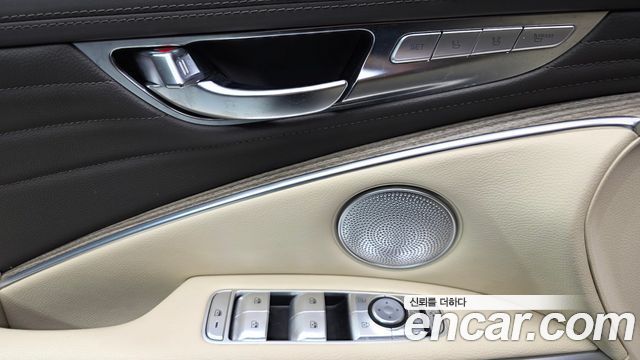 Kia K9 2022 — photo 29