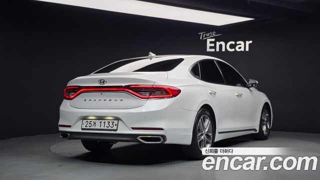 Hyundai Grandeur 2018 — photo 2