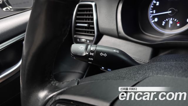 Hyundai Grandeur 2018 — photo 23