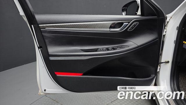 Hyundai Grandeur 2018 — photo 14