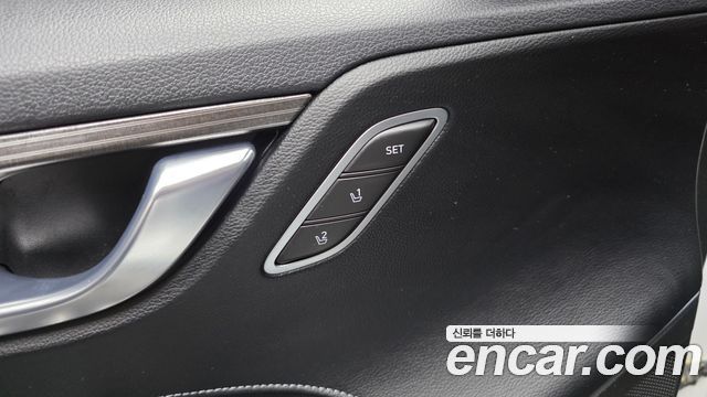 Hyundai Grandeur 2018 — photo 30