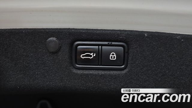 Hyundai Grandeur 2018 — photo 32