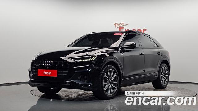 Audi Q8 2021 — photo 39
