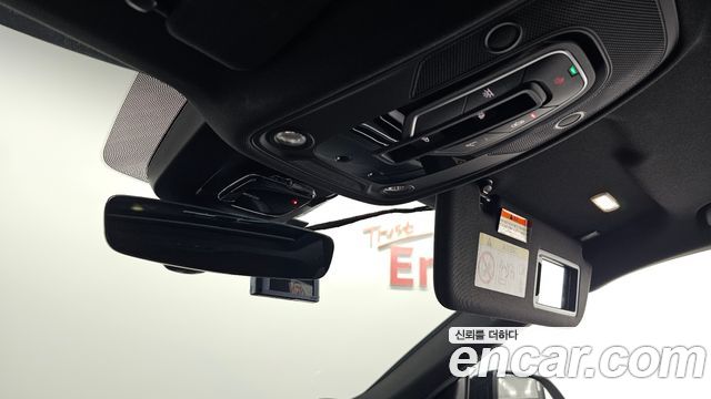 Audi Q8 2021 — photo 35