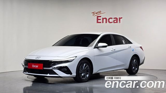 Hyundai AVANTE 2026 — photo 1