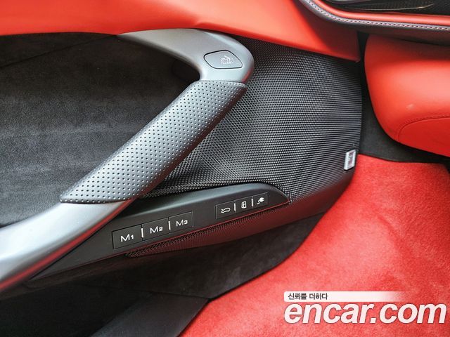 Ferrari 296 2023 — photo 12