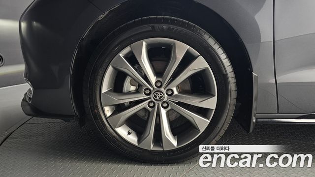 Toyota Sienna 2025 — photo 5
