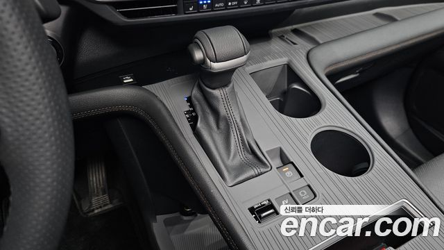 Toyota Sienna 2025 — photo 12