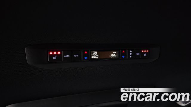 Toyota Sienna 2025 — photo 31