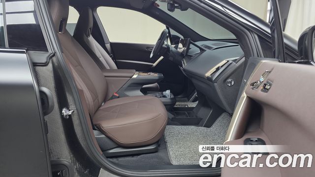 BMW iX 2025 — photo 17