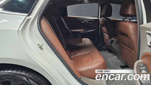 Chevrolet Korea Malibu 2018 — photo 17