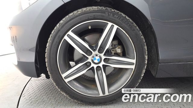 BMW 1-Series 2017 — photo 5